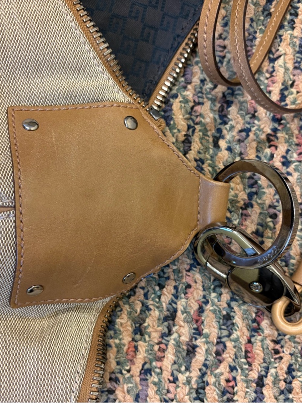 GUCCI authentic Half-moon Crescent Hobo Shoulder Handbag - Picture 10 of 13